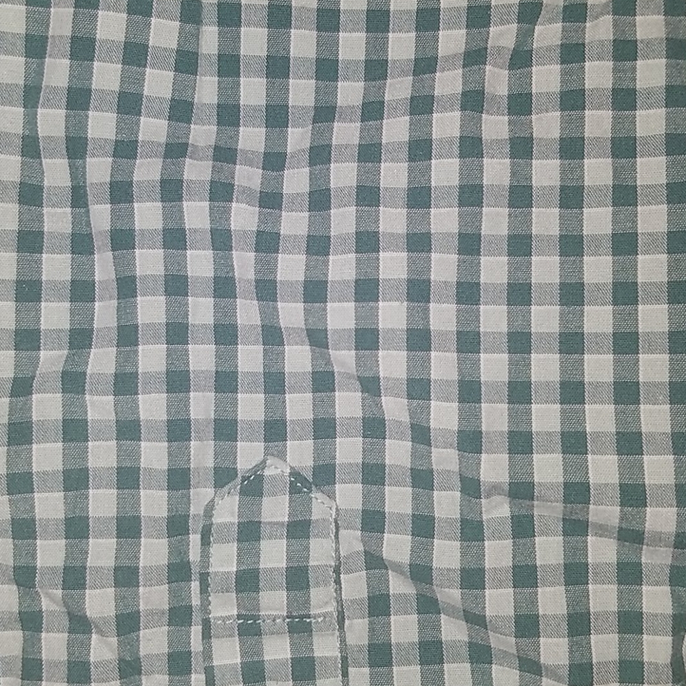 Mens button down - Picture 2 of 3